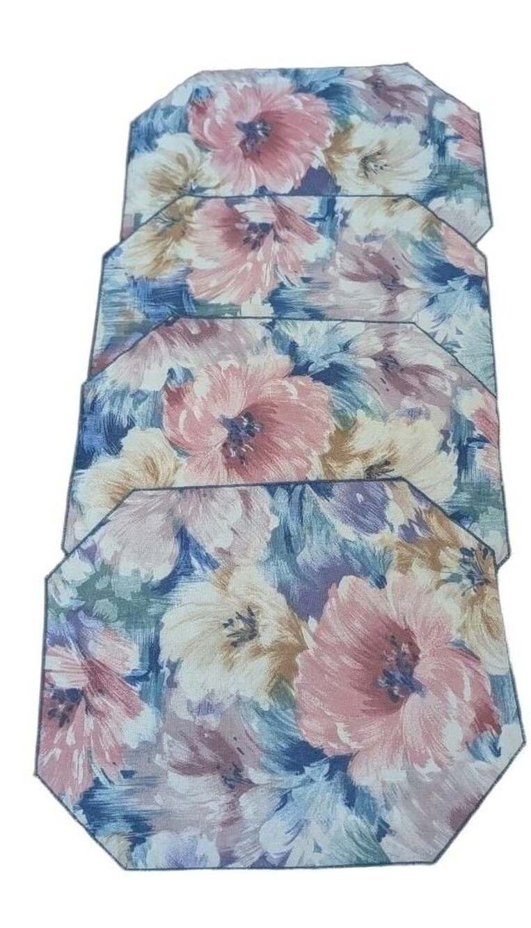 Vintage Pastel Floral Octagon Placemats  Cottagecore Table Linens  Set of 4